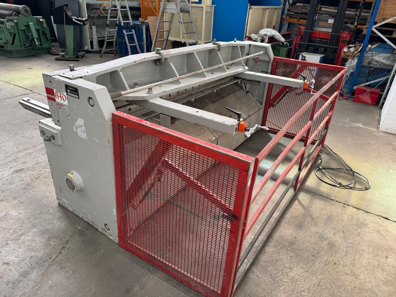 Morgan Rushworth DG2500/3.5 Mechanical Guillotine, photo 9