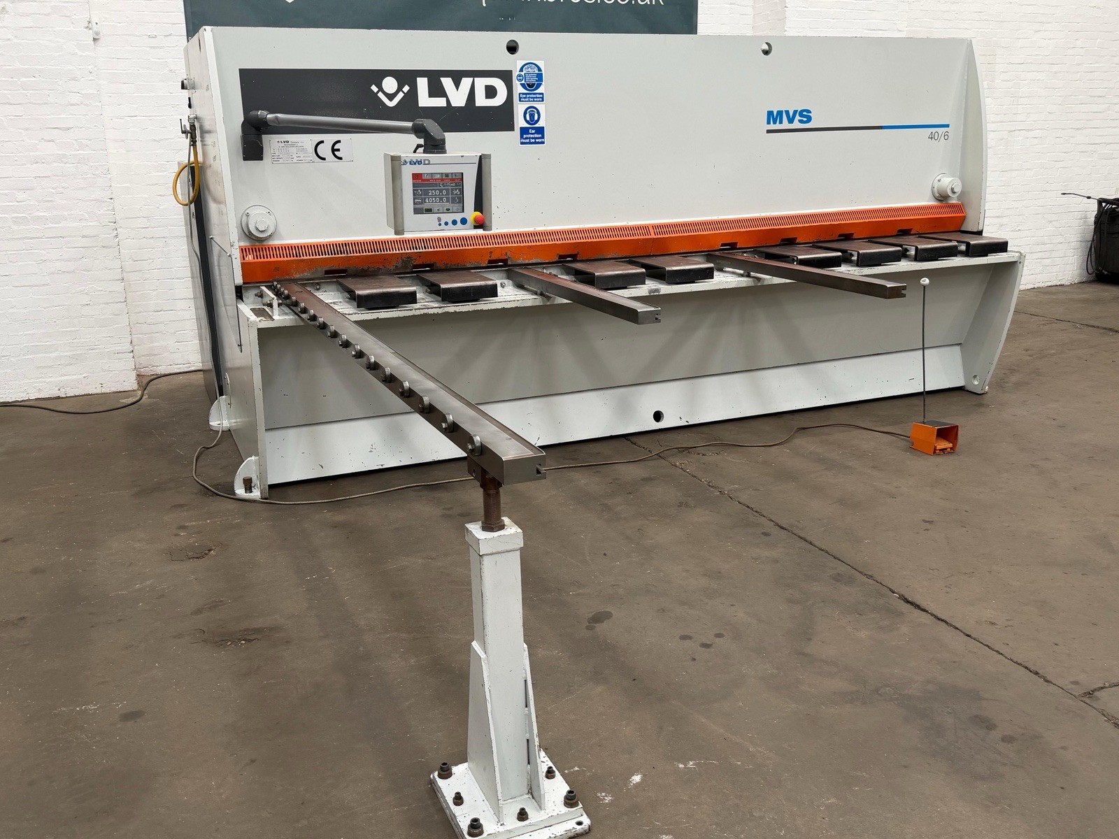 LVD MVS 6/4050 CNC Hydraulic Guillotine