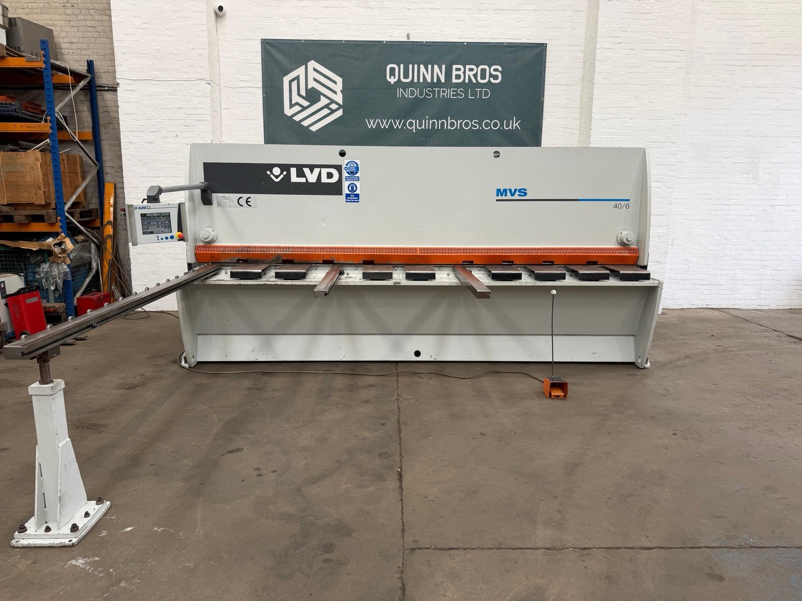 LVD MVS 6/4050 CNC Hydraulic Guillotine, photo 15