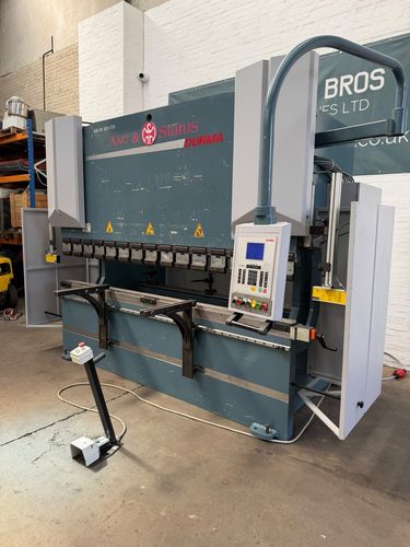 Durma AD-R 30175 CNC Press Brake, photo 6