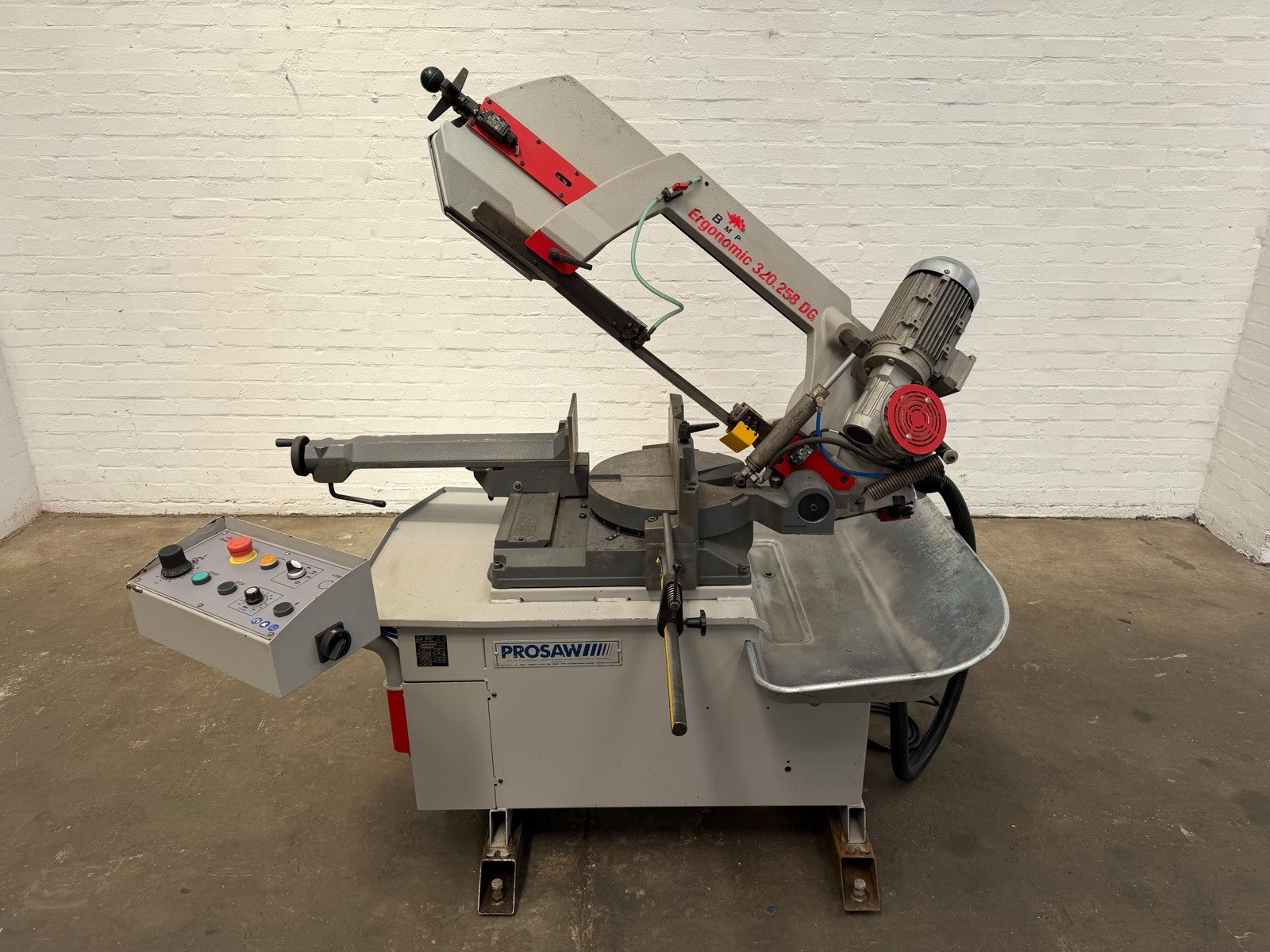 Bomar Ergonomic 320.258 DG Mitre Bandsaw, photo 6