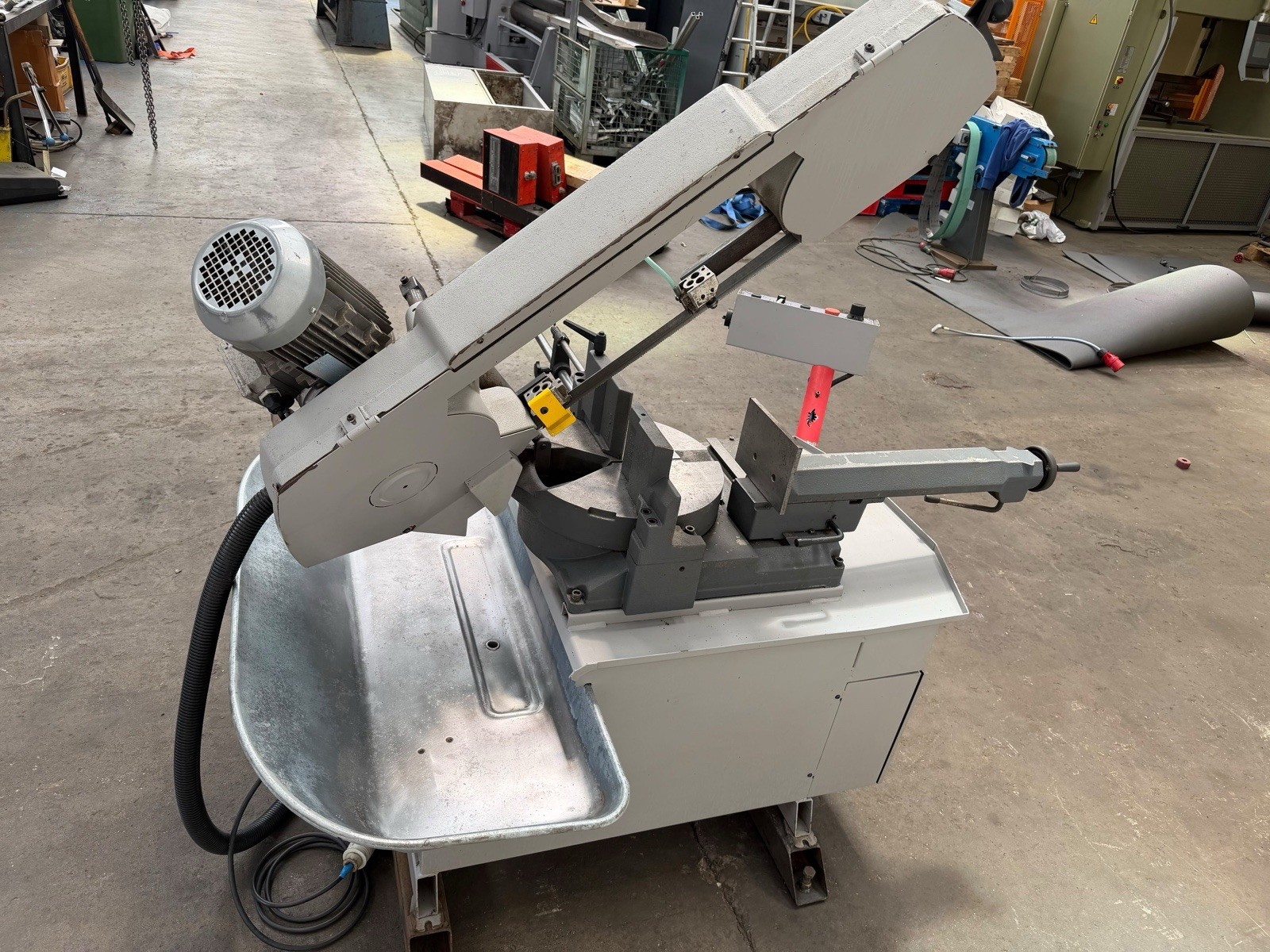 Bomar Ergonomic 320.258 DG Mitre Bandsaw, photo 7