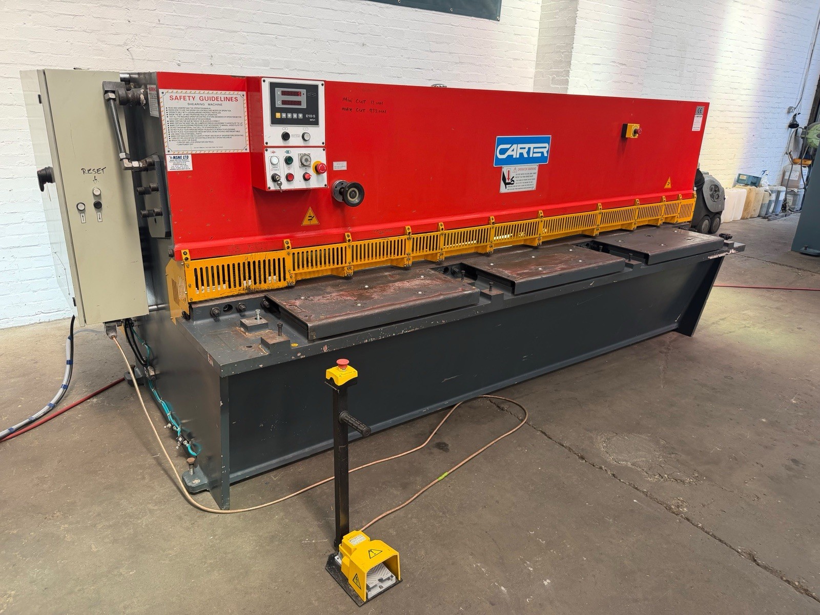 Carter 6 x 3200 Hydraulic Swing Shear
