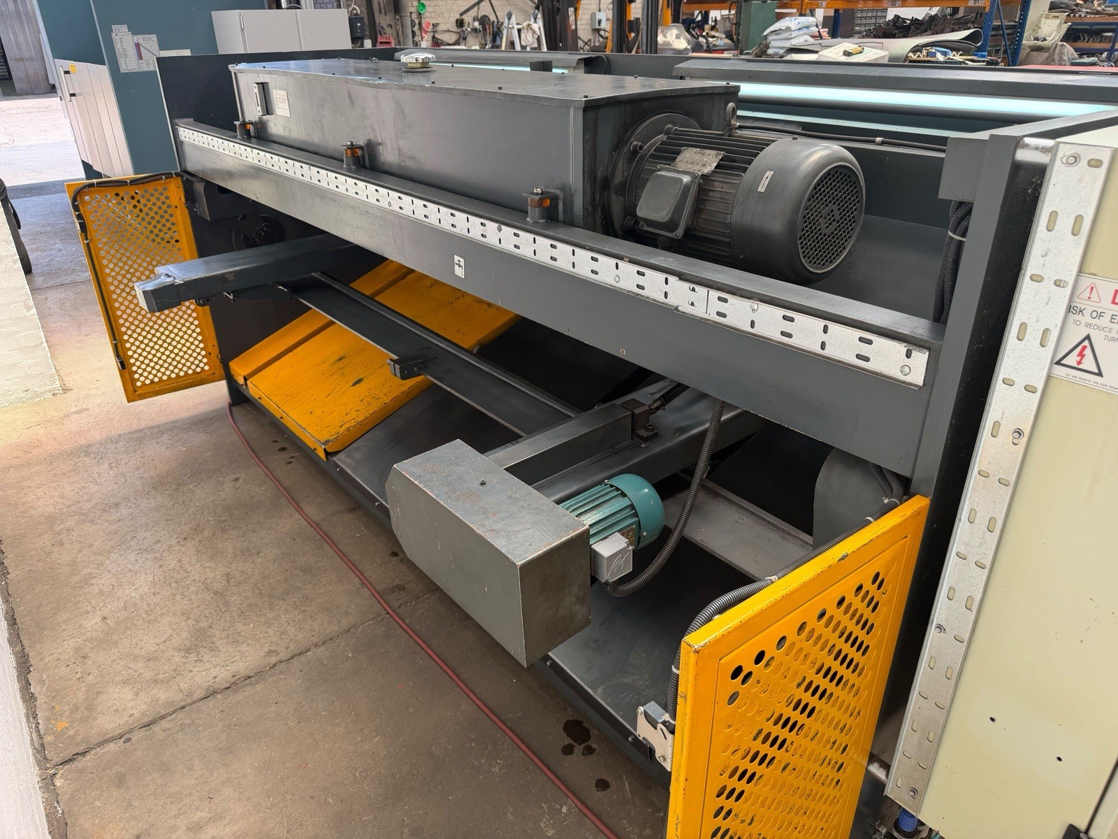 Carter 6 x 3200 Hydraulic Swing Shear, photo 12