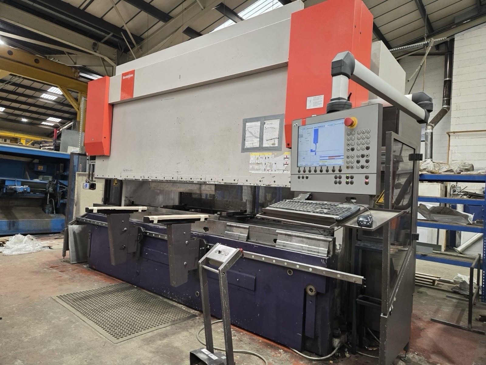 Bystronic Xpert 250 x 4100 CNC Hydraulic Press Brake, photo 2