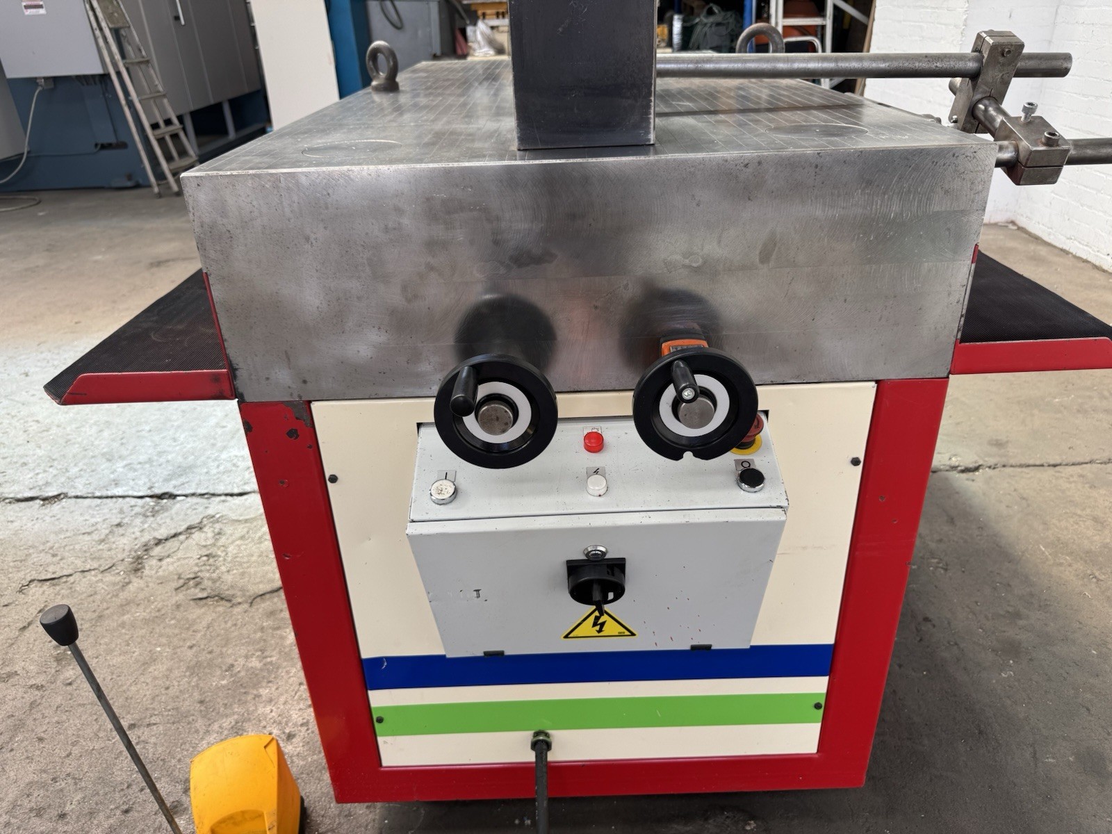 LOAR Bendhor 50 Horizontal Bending Press, photo 9