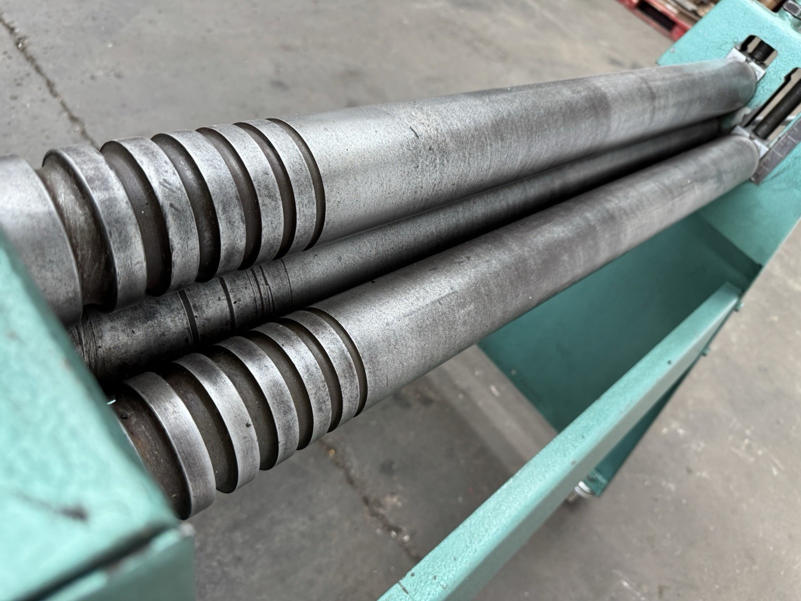 Edwards 3ft Manual Bending Slip Rolls, photo 3
