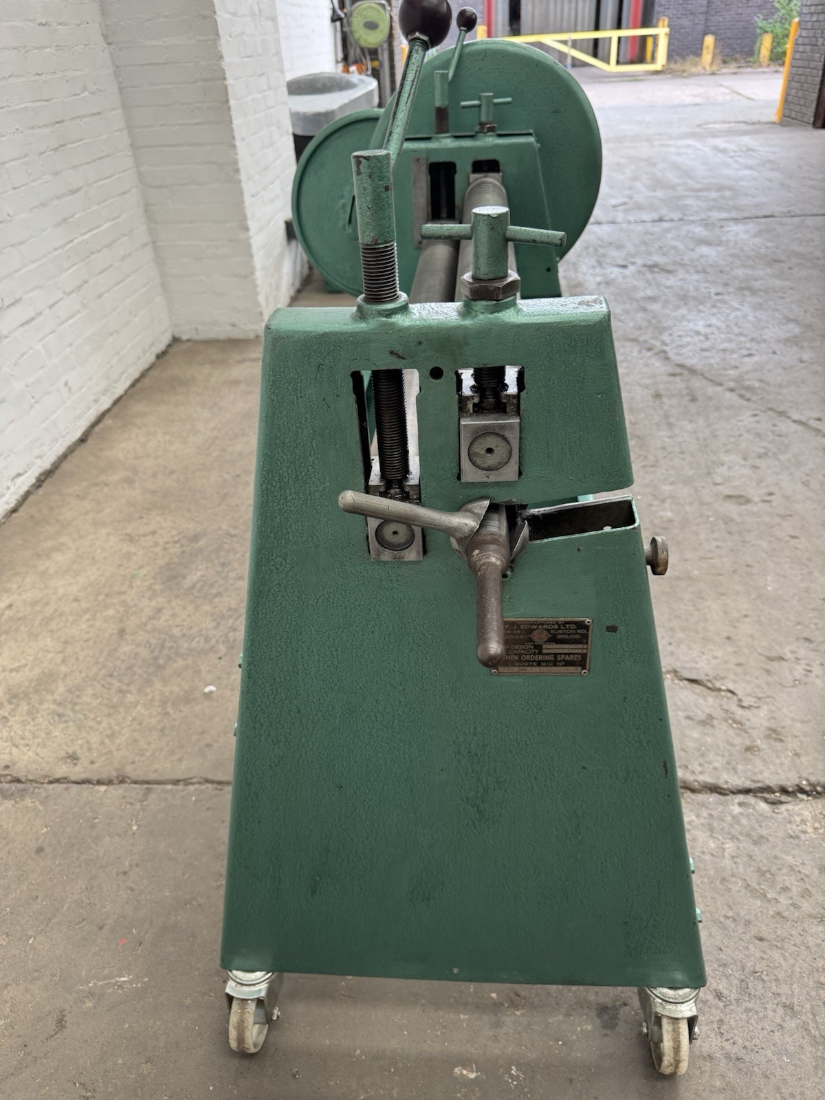 Edwards 3ft Manual Bending Slip Rolls, photo 4