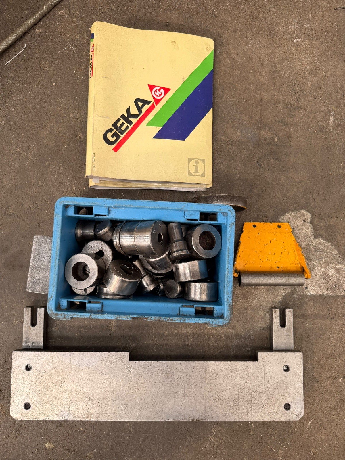 GEKA Hydrocrop 55 Hydraulic Ironworker, photo 10