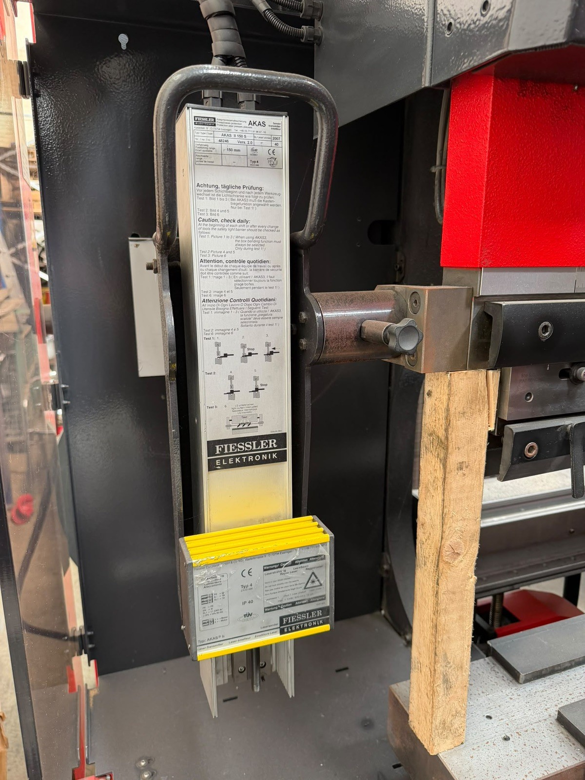 Amada HFE 170-4 8 Axis CNC Press Brake, photo 7