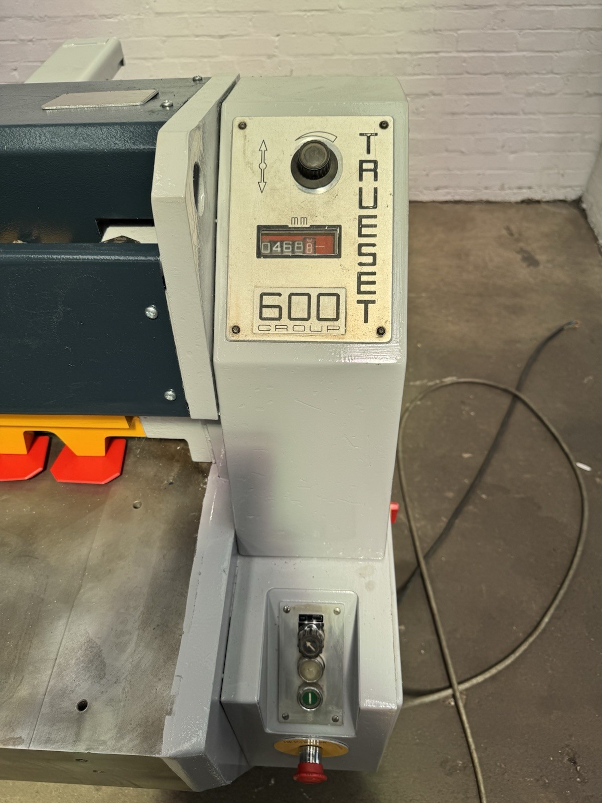 Edwards Truecut DD 2.5m x 3.5mm Mechanical Guillotine, photo 10