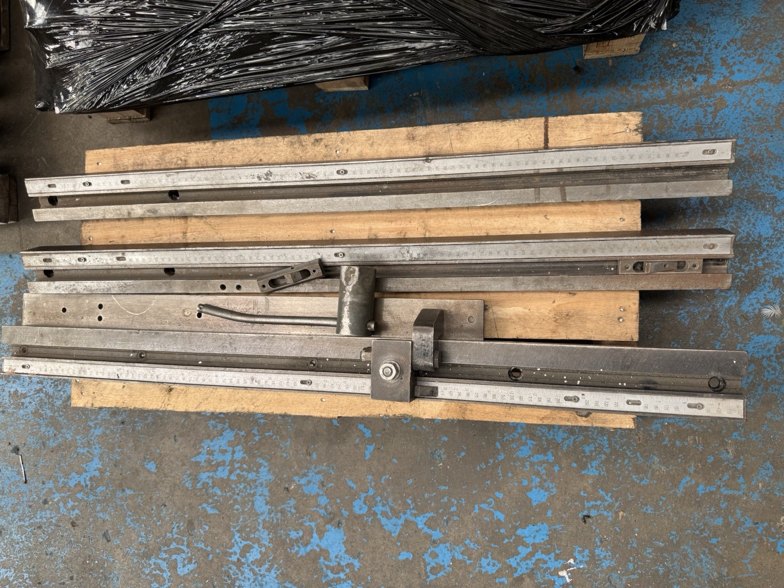Edwards Truecut DD 2.5m x 3.5mm Mechanical Guillotine, photo 11