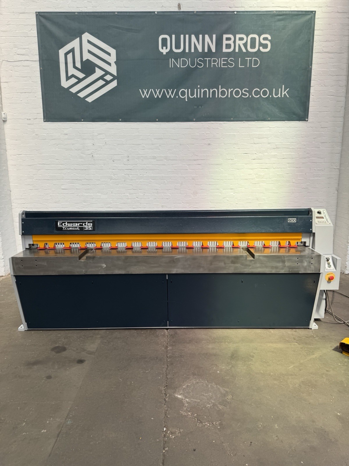 Edwards Truecut DD 2.5m x 3.5mm Mechanical Guillotine, photo 13