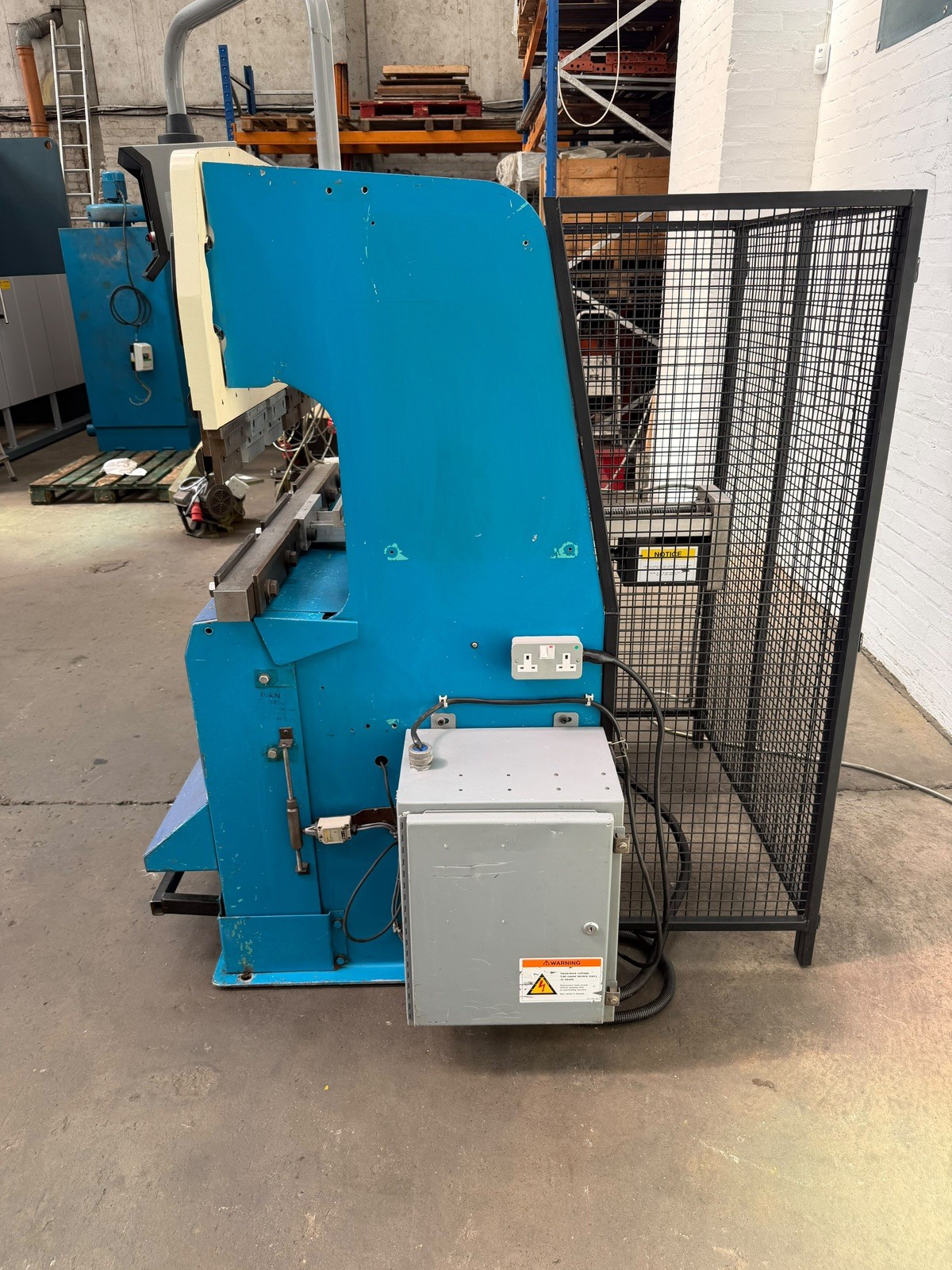 Promecam RG-25-12 CNC Pressbrake, photo 8