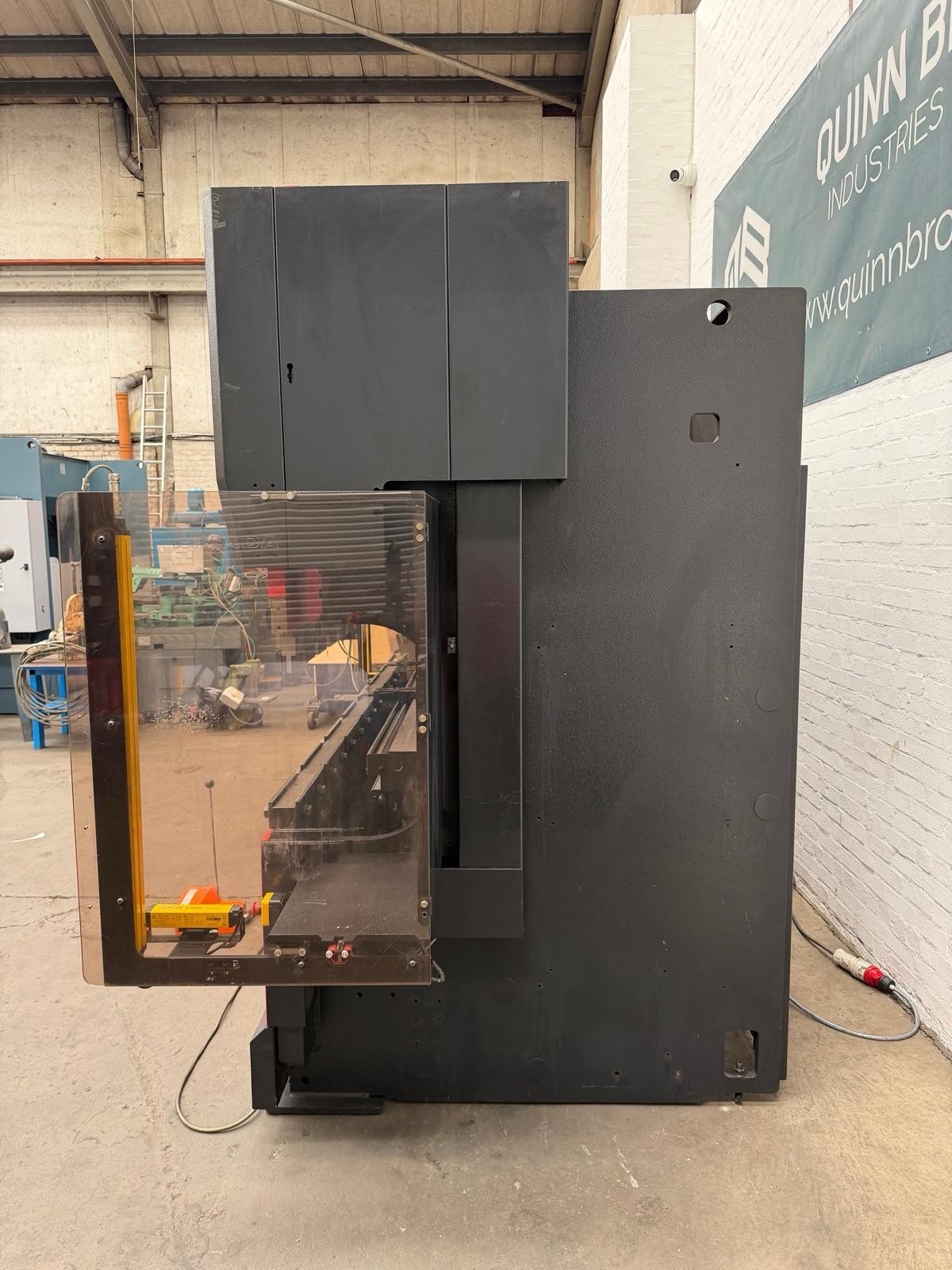 Amada HFT100-3 CNC Press Brake, photo 11