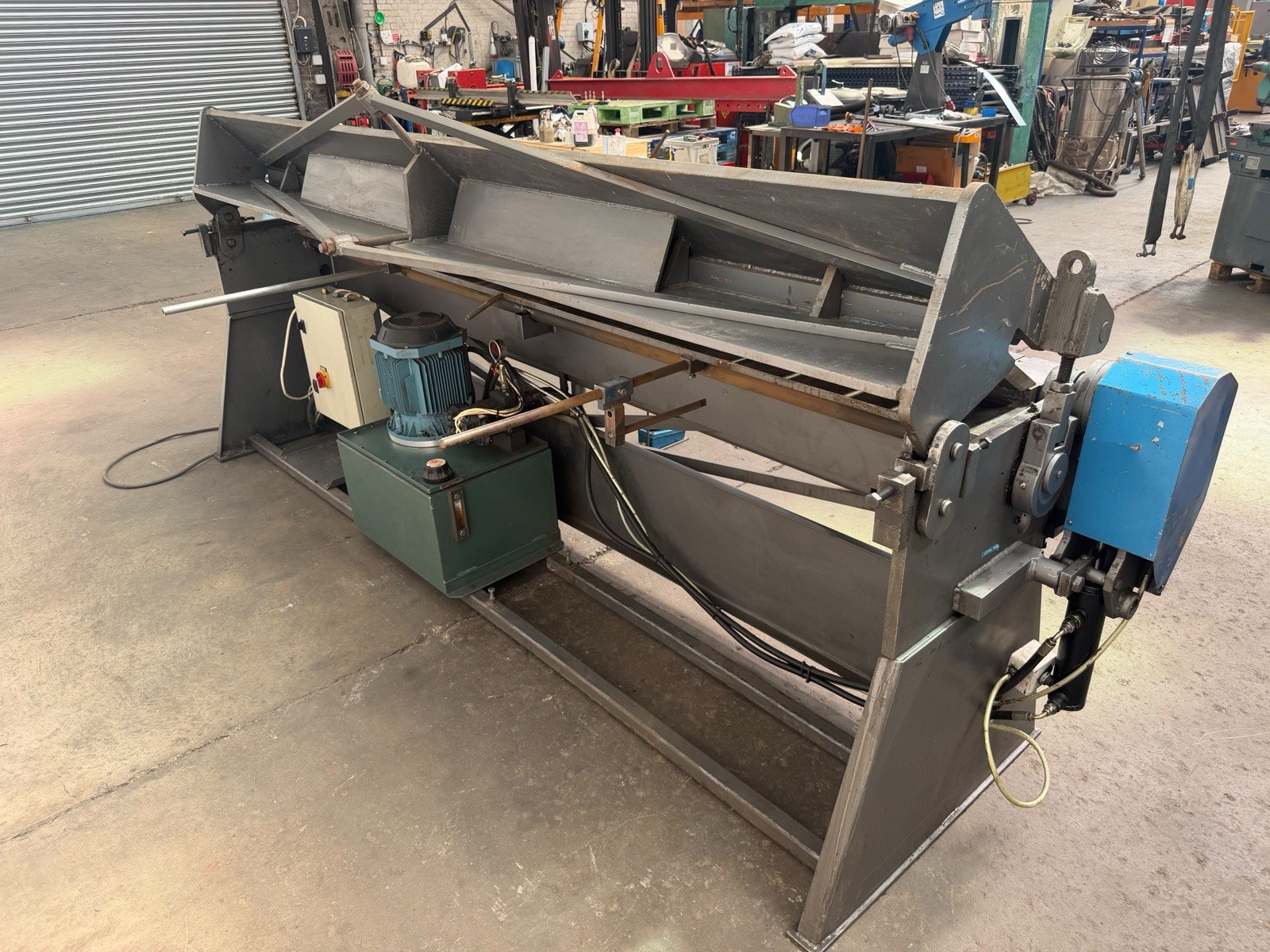 Waltons BPFM120-16P Powered Hydraulic Box & Pan Folder, photo 7