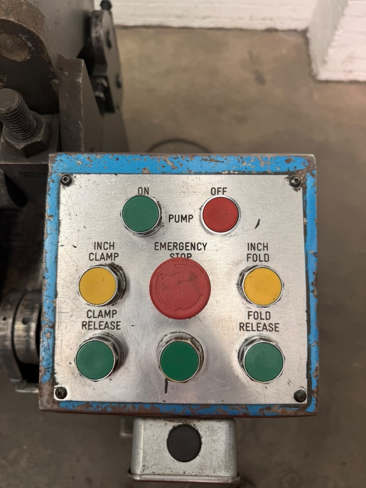 Waltons BPFM120-16P Powered Hydraulic Box & Pan Folder, photo 10