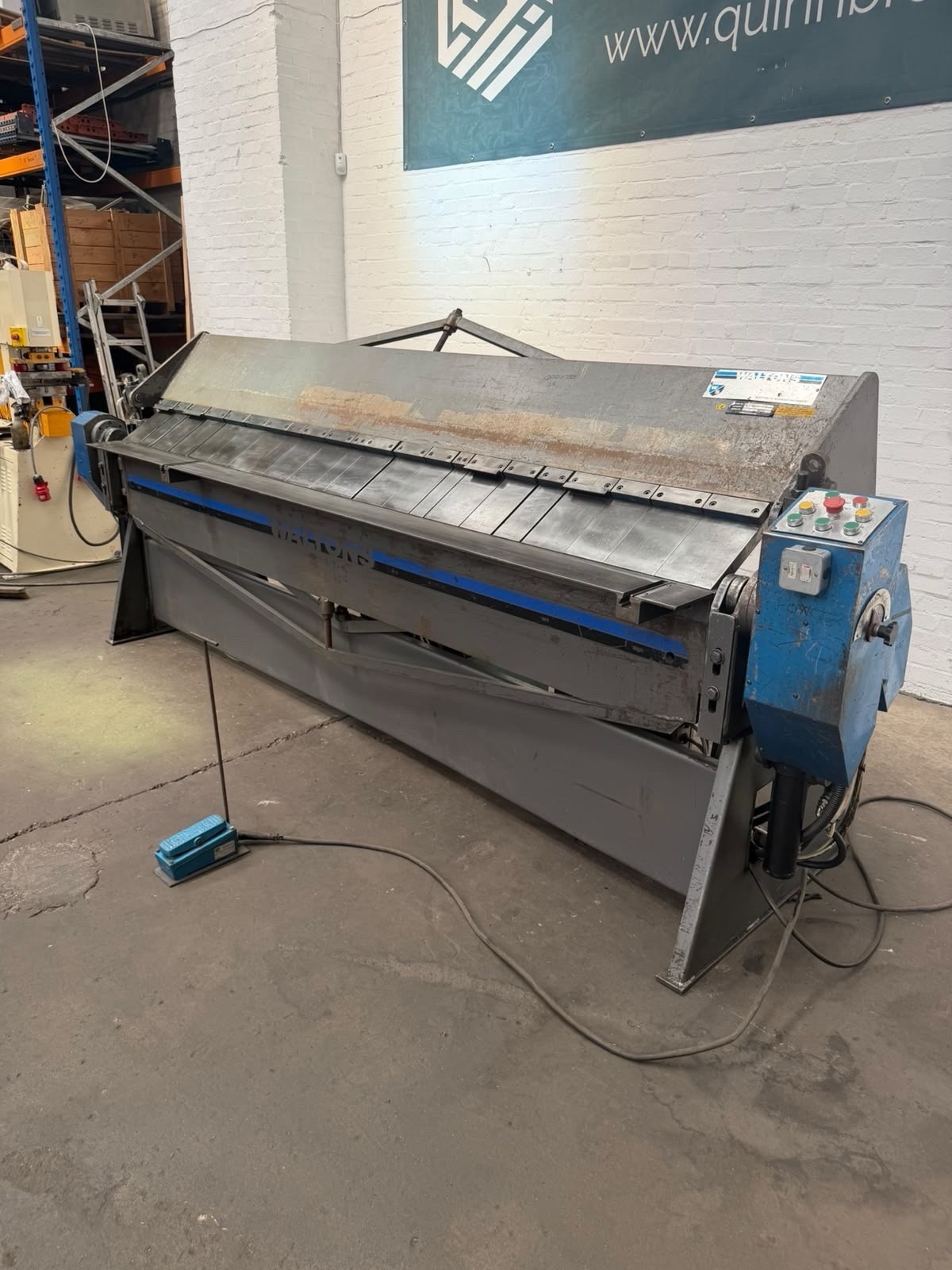 Waltons BPFM120-16P Powered Hydraulic Box & Pan Folder, photo 12