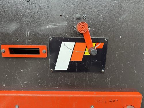 Amada Promecam GPN 630 Hydraulic Guillotine Shear, photo 10
