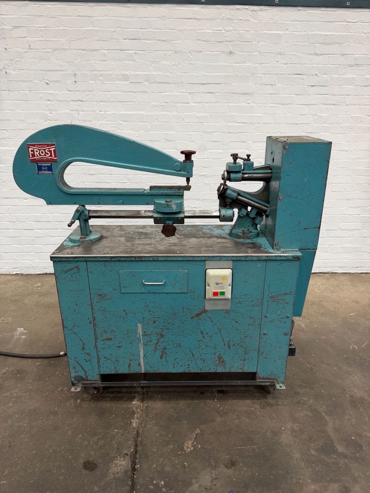 Frost Type 399 Powered Circle Cutting Machine