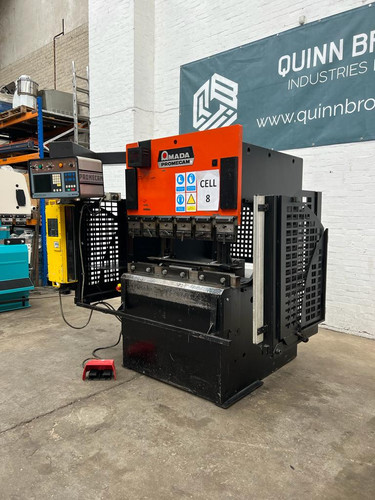Amada FBD 8020 CNC Hydraulic Press Brake, photo 8