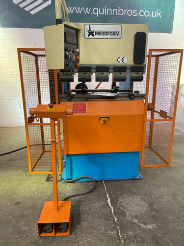 Megoform (Portugal) PB2810 Hydraulic Press Brake, photo 3