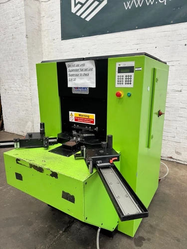 ACF Corner Forming Machine, photo 3