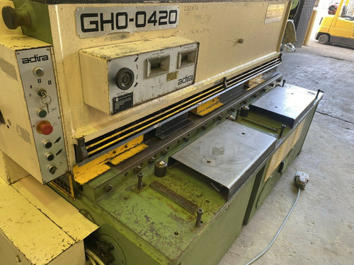 Adira GHO 0420 Hydraulic Sheet Metal Guillotine, photo 2