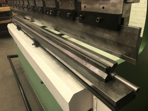 Adira (Portugal) Hydraulic Press Brake 2.5m x 60 Tons, photo 2