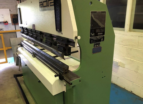 Adira (Portugal) Hydraulic Press Brake 2m x 30 Tons, photo 2