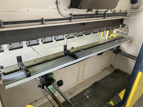 ADIRA (Portugal) QIH6330 Hydraulic Press Brake, photo 8