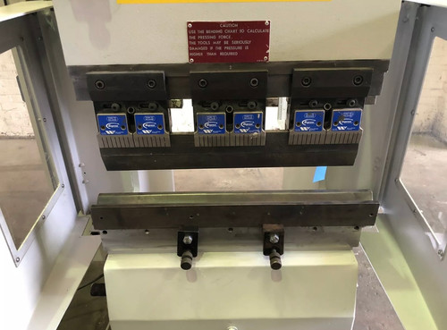 ADIRA QH1606 Hydraulic Press Brake, photo 8