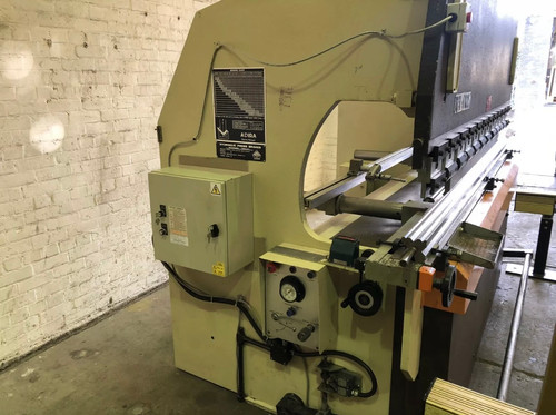 Adira QH6025 Hydraulic Press Brake, photo 5