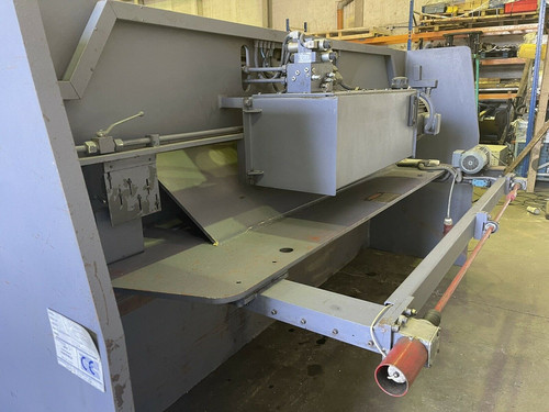 AFM 3m Hydraulic Guillotine, photo 3
