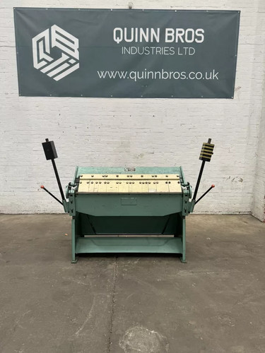 AJ Morgan Box & Pan Folder