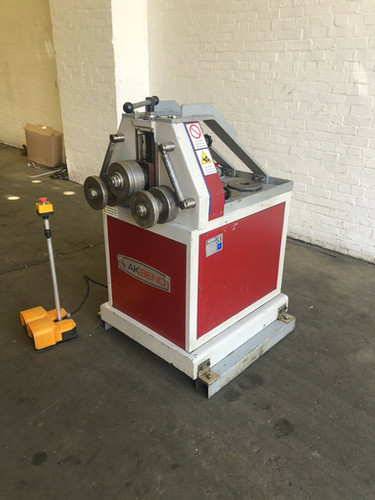 Akyapak APK35 Section Bending Rolls, photo 7