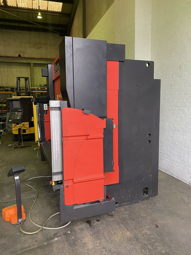 Amada HFBO 5020 8 Axis CNC Press Brake, photo 5