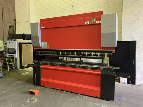 Amada HFE M2 1003 CNC Press Brake, photo 3