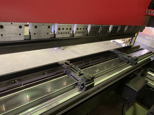 Amada HFE M2 1003 CNC Press Brake, photo 5