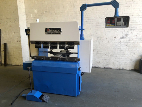 Amada Promecam CNC Hydraulic Press Brake RG2512, photo 8