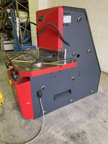 Amada Promecam (FIM) Versa 204 Variable Angle Hydraulic Corner Notcher, photo 5