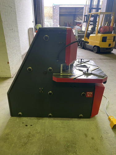 Amada Promecam (FIM) Versa 204 Variable Angle Hydraulic Corner Notcher, photo 8
