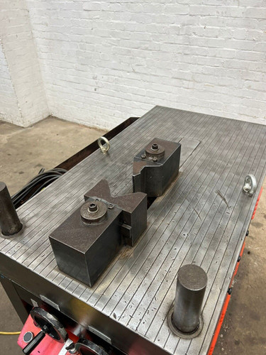 Amada Promecam Finmau 30 Hydraulic Horizontal Bender Press, photo 8