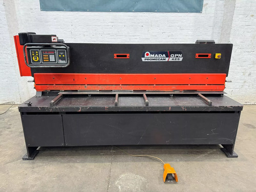 Amada Promecam GPN 425 Hydraulic NC Sheet Metal Guillotine, photo 3