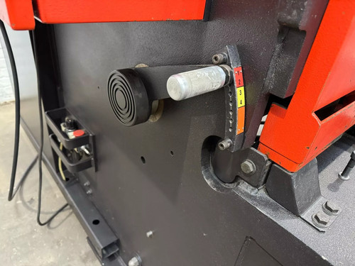 Amada Promecam GPN 425 Hydraulic NC Sheet Metal Guillotine, photo 7