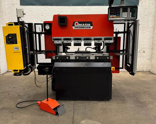 Amada Promecam IT2 2512 CNC Hydraulic Press Brake, photo 4