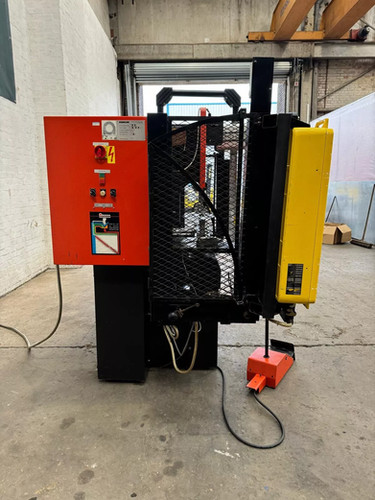 Amada Promecam IT2 2512 CNC Hydraulic Press Brake, photo 7