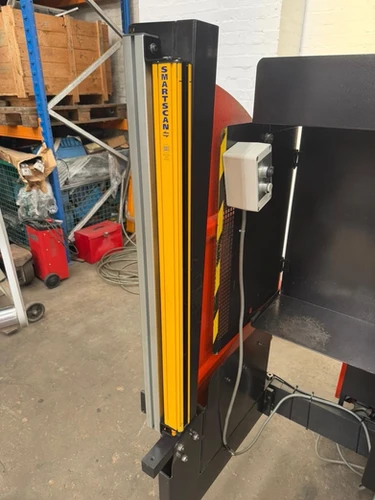 Amada Promecam ITPS 100 30 CNC Hydraulic Press Brake, photo 6