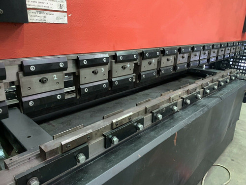 Amada Promecam ITPS 103 CNC Press Brake, photo 7