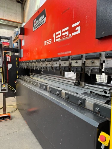 Amada Promecam ITS2 125 30 7 Axis CNC Press Brake, photo 5